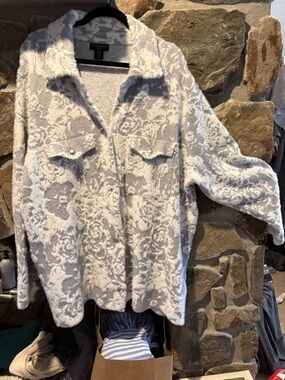 Cynthia Rowley Black Label on Light Gray Knit